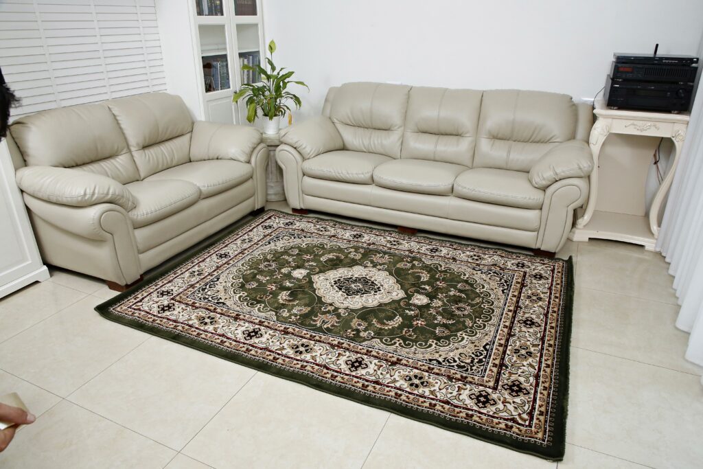 שטיח קלאסי דגם מדליון ירוק