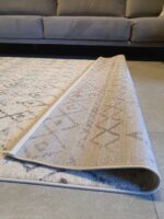 שטיח ברבר שחור לבן 08