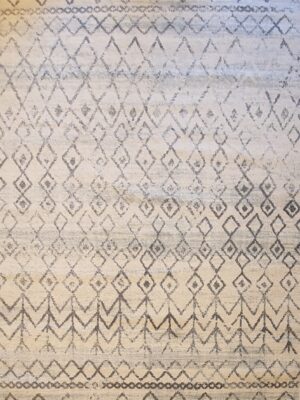 שטיח ברבר שחור לבן 08