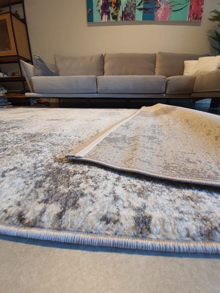 חנות שטיחים