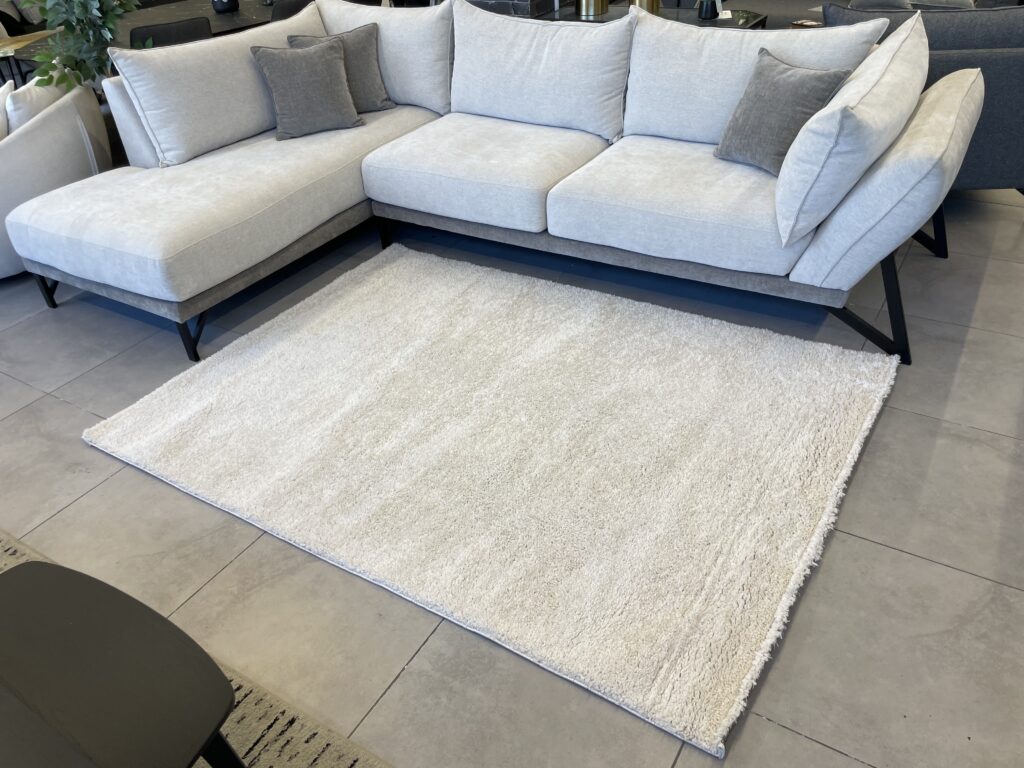 שטיח שאגי מדהים