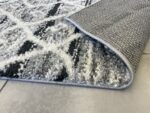 שטיח אפור לבן שחור ג